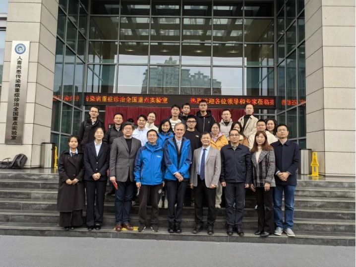 中科奥格引领异种移植前沿,与两大器官移植医院深度交流合作